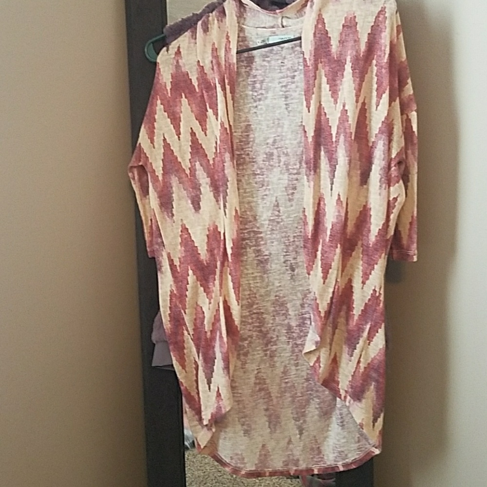 Cardigan - Picture 3 of 4